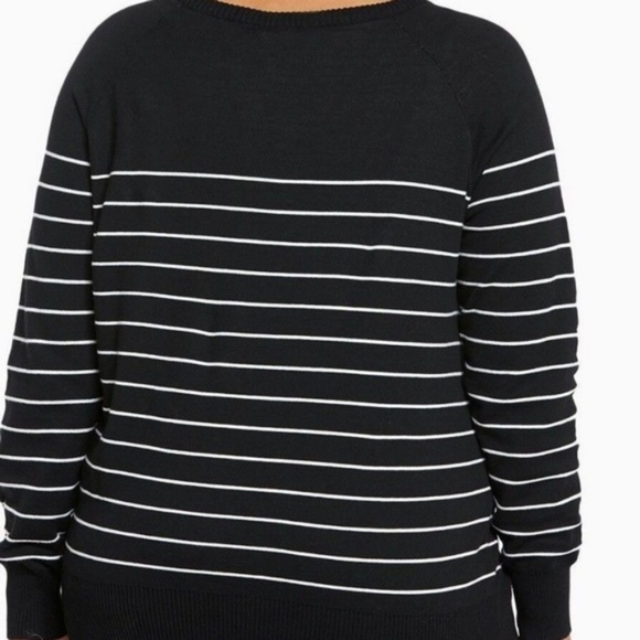 Torrid Sweater Black White Striped NWT - Picture 2 of 5